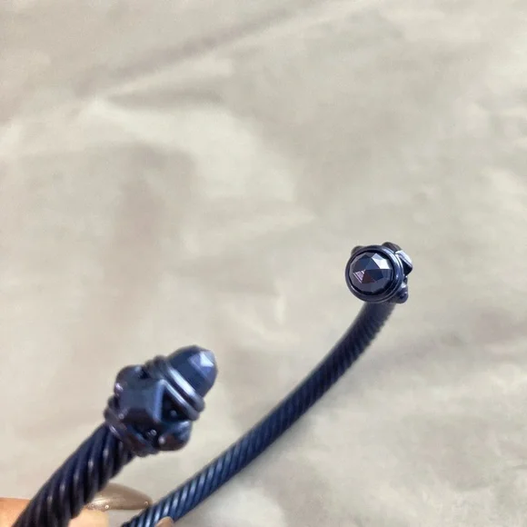 David Yurman Renaissance Cable Bracelet - Picture 6 of 7